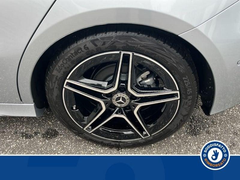 Mercedes-Benz Classe A 180d Automatic AMG Line Premium