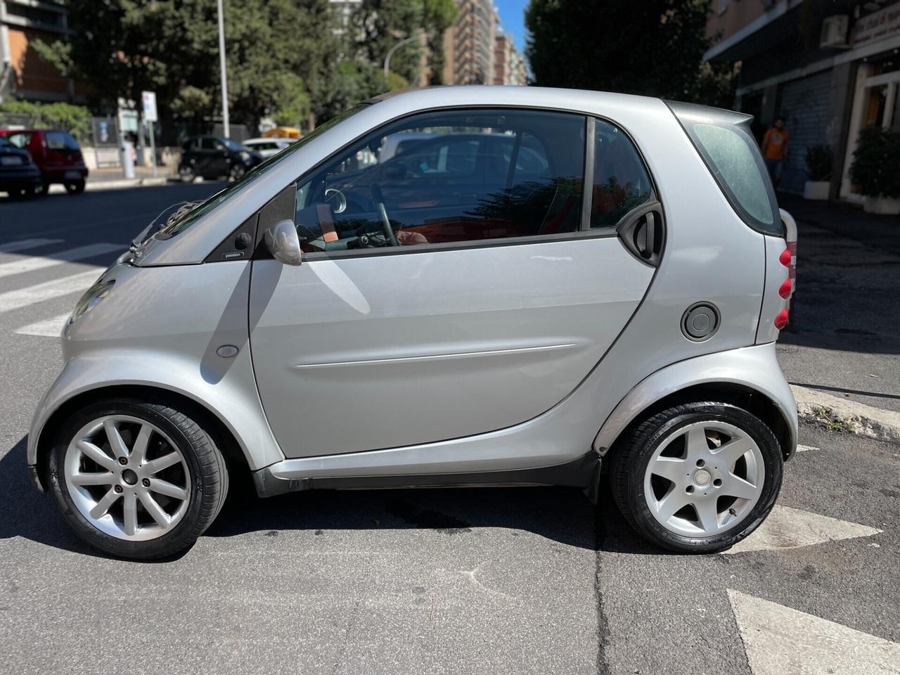 Smart ForTwo 0.8 Cdi 41cv Appena TAGLIANDATA!!!