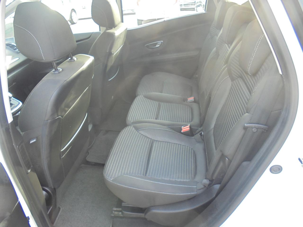 Renault Scenic Scénic dCi 130 CV Energy Sport Edition2