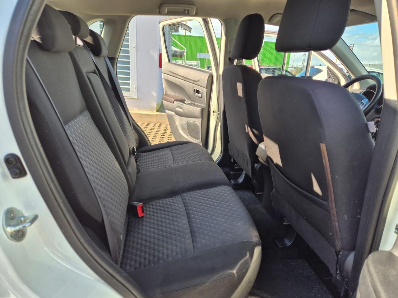 Mitsubishi ASX 1.6 2WD Intense ClearTec Panoramic