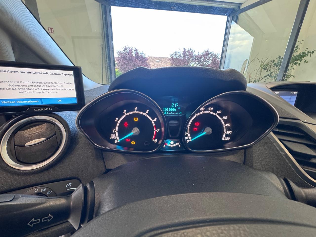 Ford Fiesta 1.1 5 porte Plus