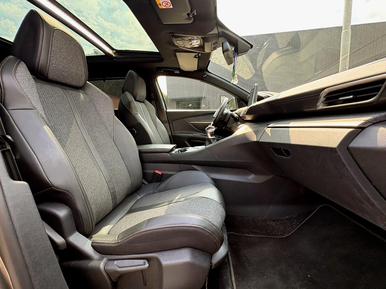 PEUGEOT 5008 2.0D 6m- 7POSTI -119000km-FULL-2018