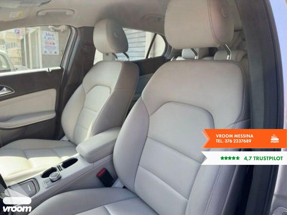 MERCEDES GLA (X156) GLA 200 CDI Automatic Sport