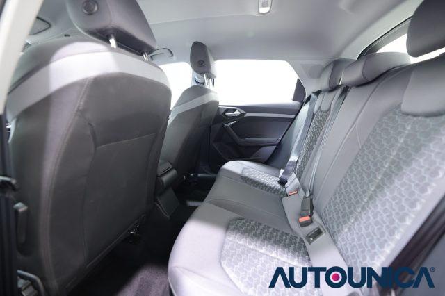 AUDI A1 SPB 30 TFSI S TRONIC S LINE EDITION FARI LED