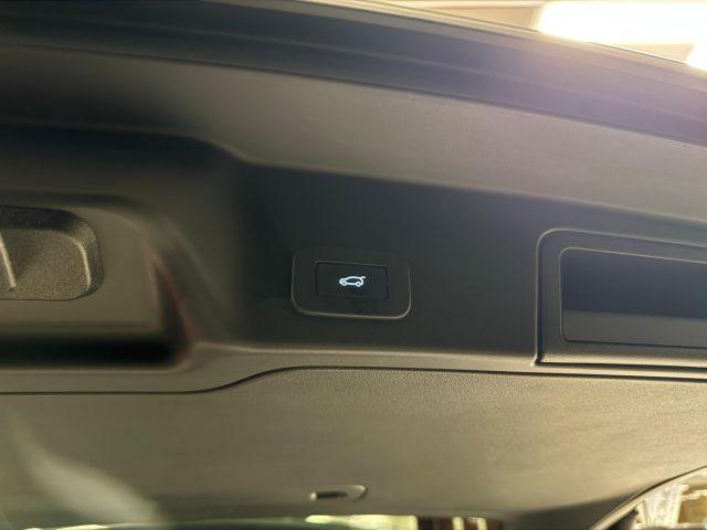 LAND ROVER Range Rover Evoque 2.0D I4 163 CV AWD AUT R-DYNAMIC S *BICOLOR*UNIPRO