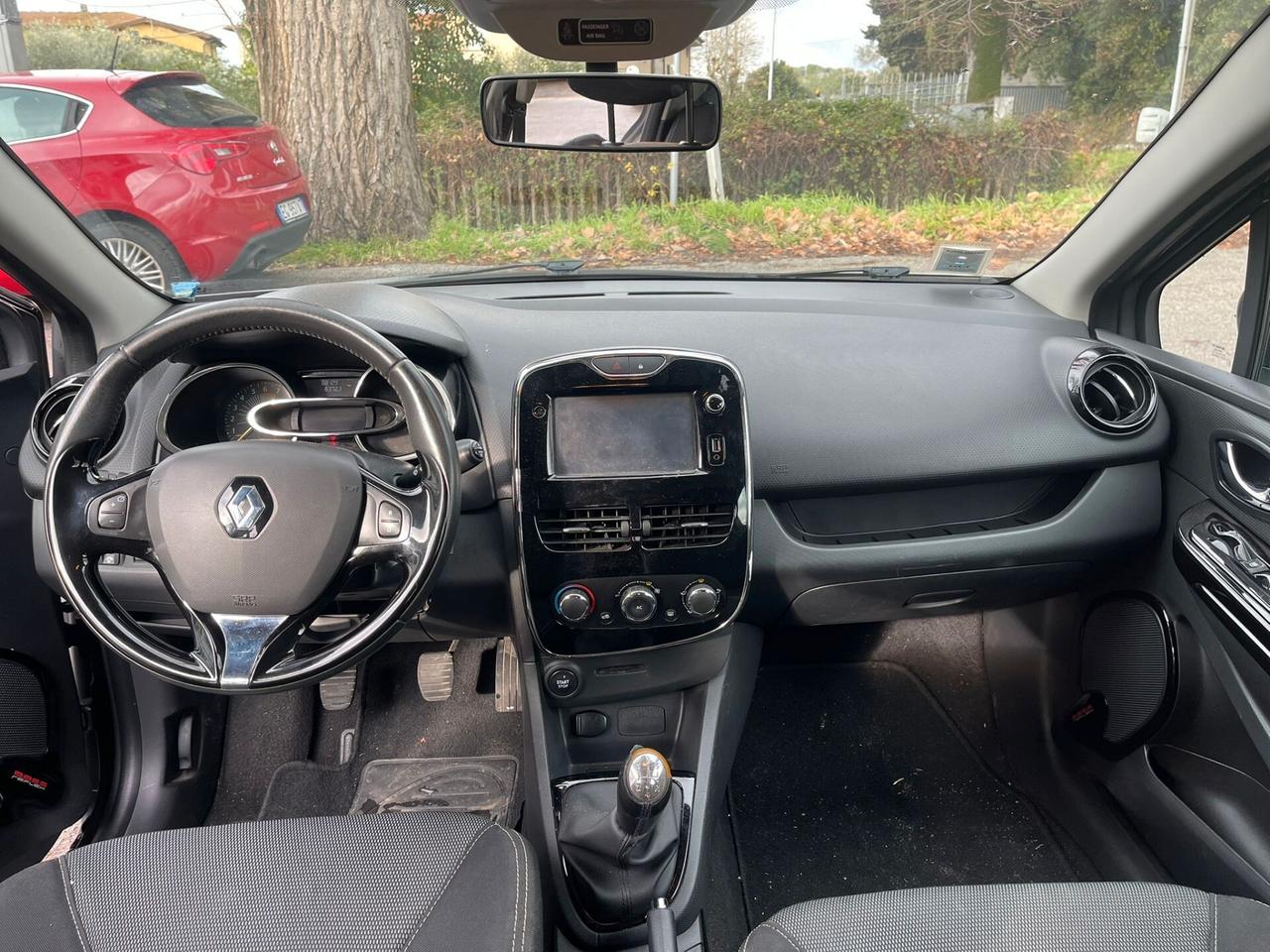 Renault Clio 1.2 75CV 5 porte Costume National