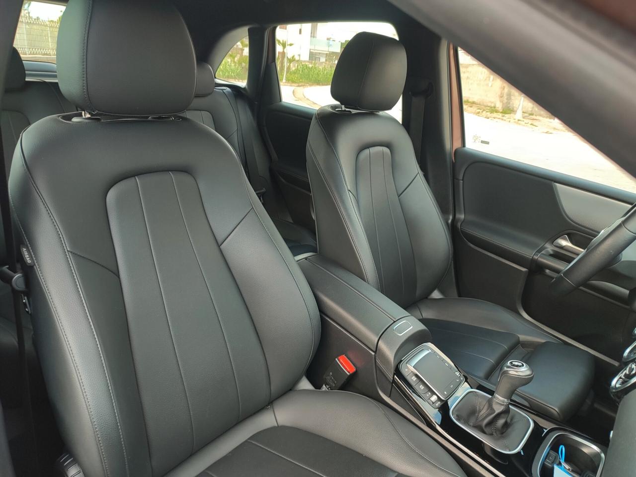 Mercedes-benz B 180 D 2.0 115 CV TELECAMERA NAVIGATORE INTERNI PELLE