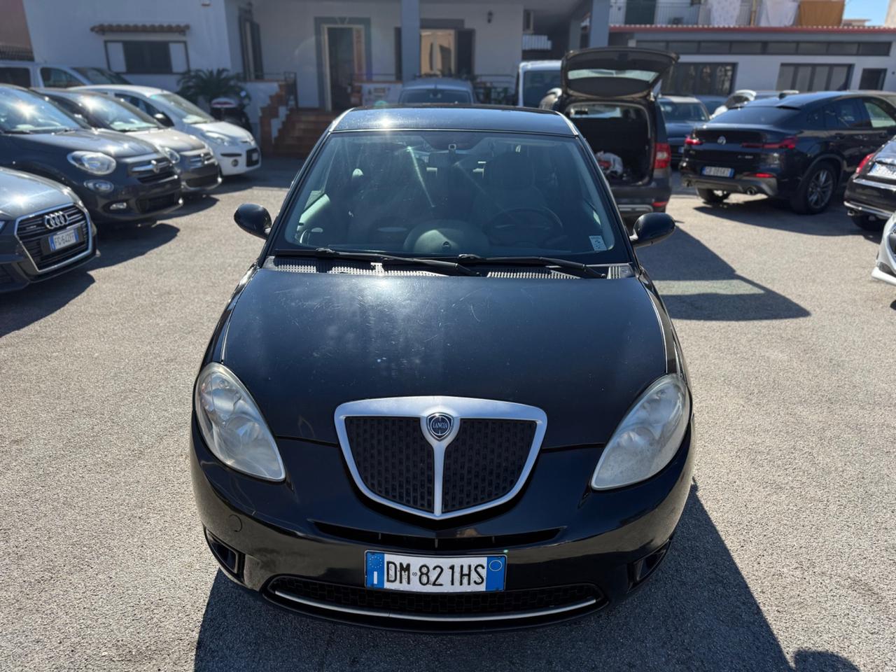 Lancia Ypsilon 1.3 MJT 75 CV Argento