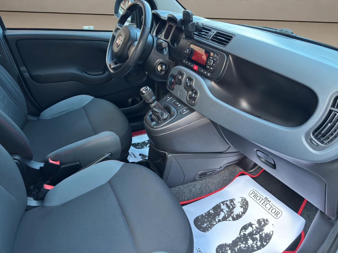 Fiat Panda NEOPATENTATI - BENZINA 5 POSTI