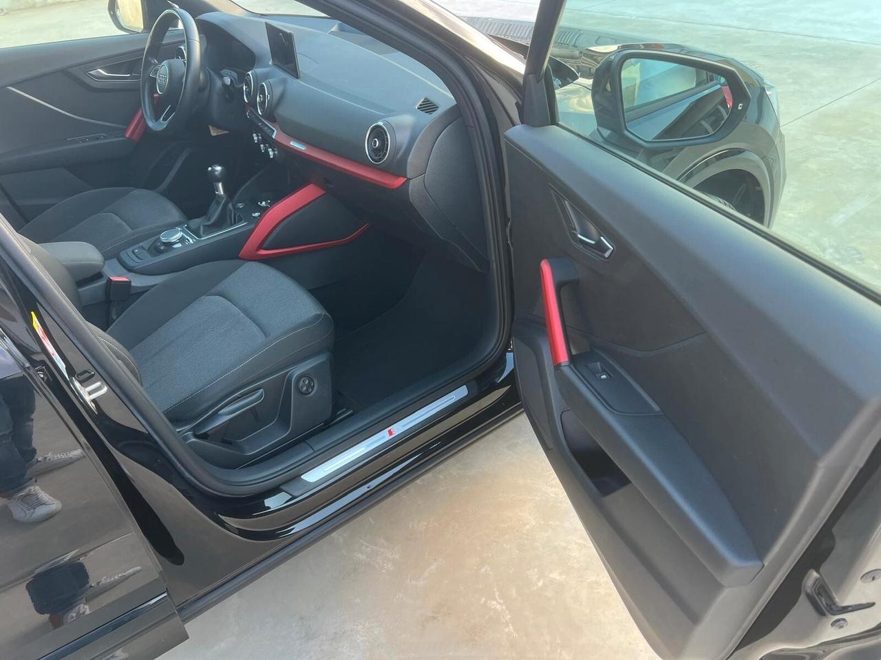 Audi Q2 30 TDI S line - fuoristrada /SUV 5 porte