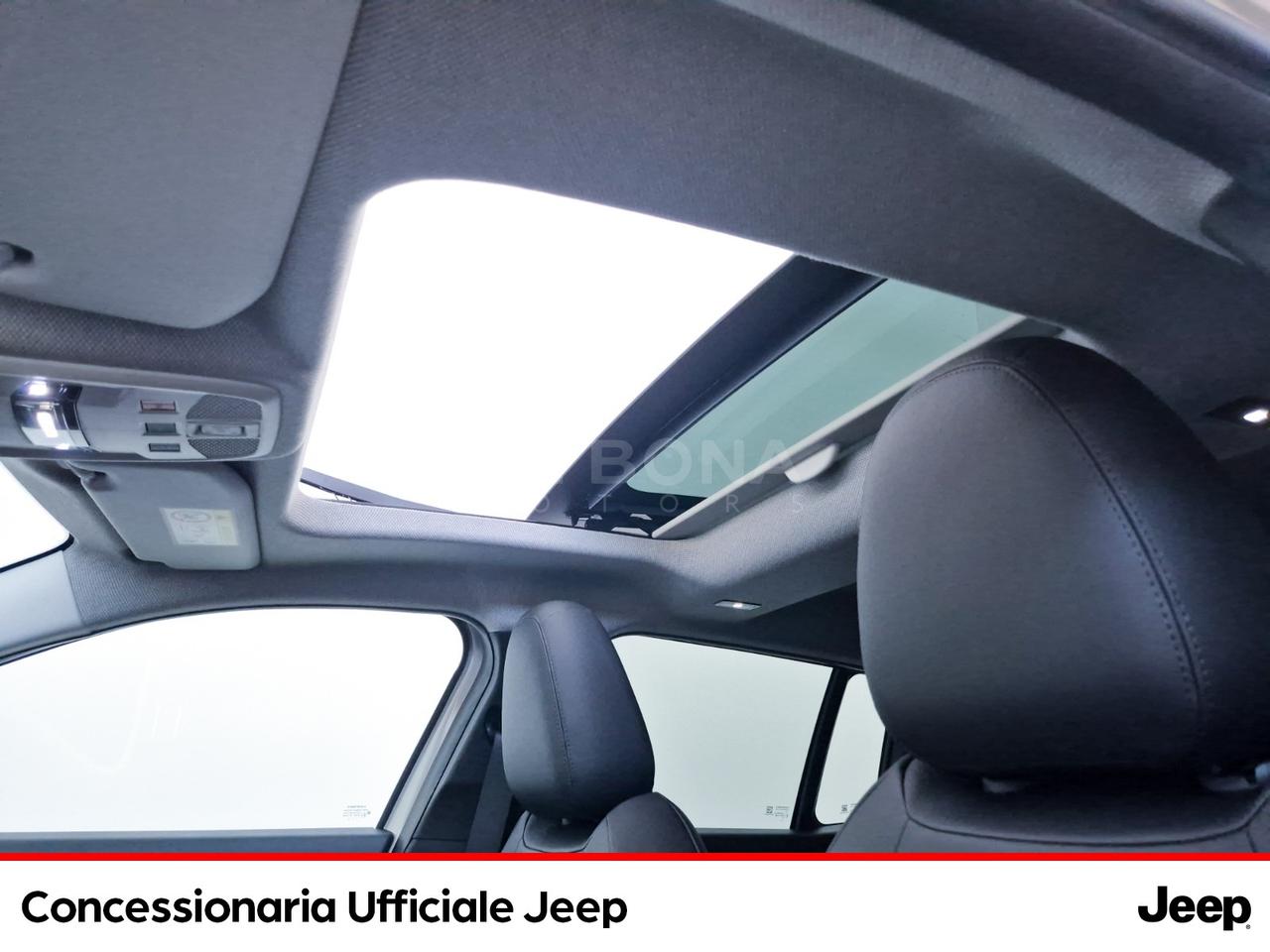 Jeep Avenger 1.2 turbo e-hybrid mhev altitude fwd 110cv edct6