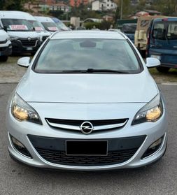 Opel Astra 2.0 CDTI 165CV Sports Tourer Cosmo