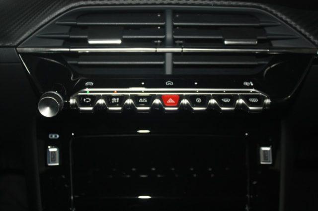 PEUGEOT 2008 PureTech 100 Allure