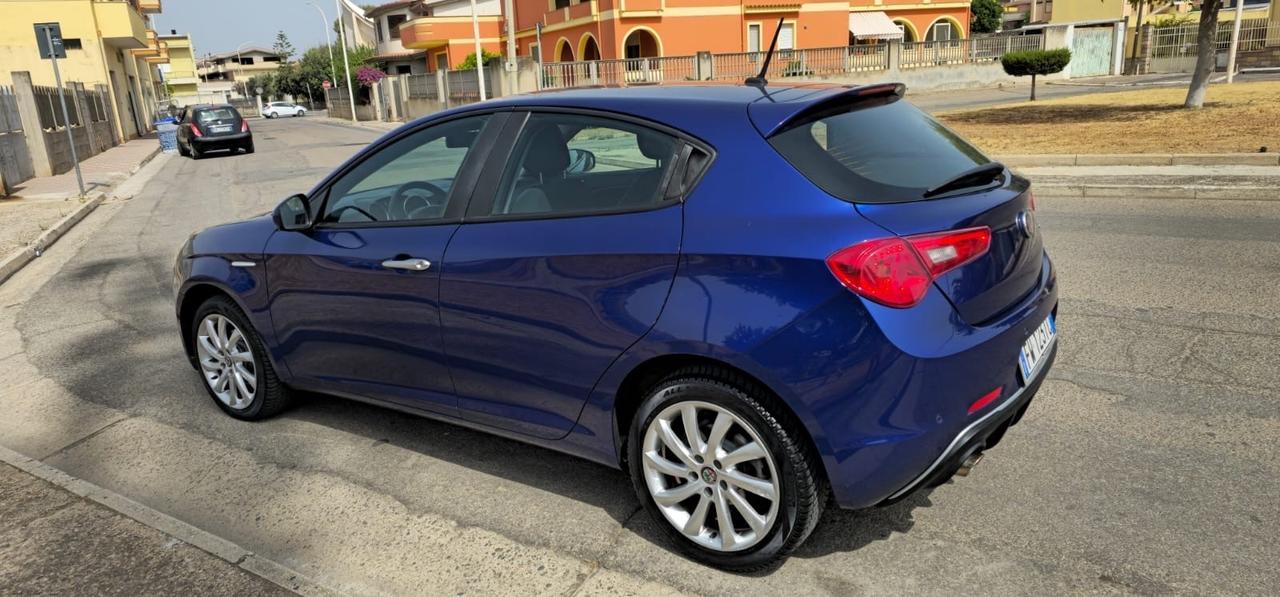 Alfa Romeo Giulietta 1.6 JTDm 120 CV Super Launch Edition