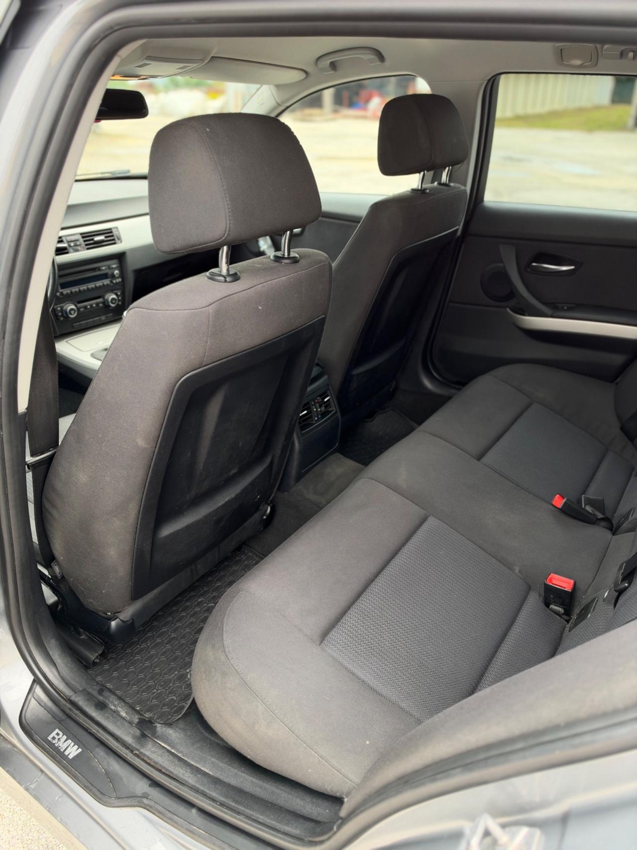 Bmw serie 3 touring 318D 2.0 143cv GANCIO TRAINO