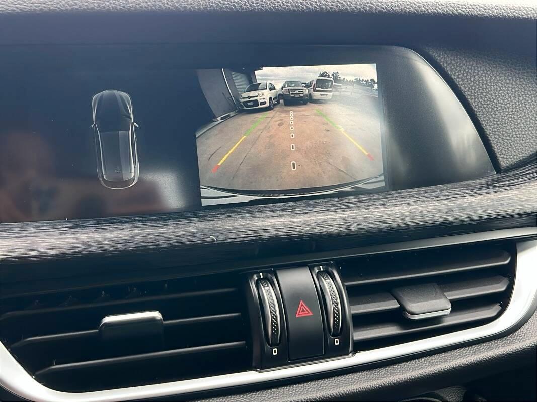 Alfa Romeo Stelvio 2.2 t Super rwd 160cv auto