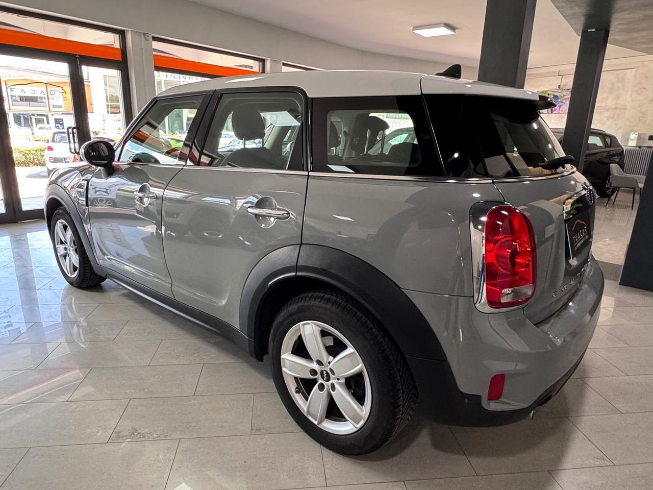 Mini Cooper D Countryman Business Edition 2.0 Cooper D #6113