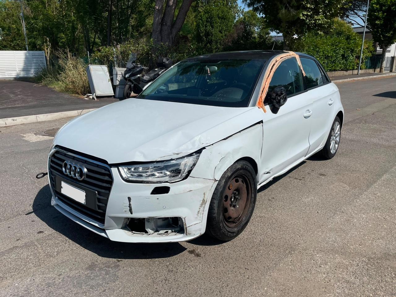 Audi A1 1.6 TDI 116 CV Design LED 2017 80000 KM