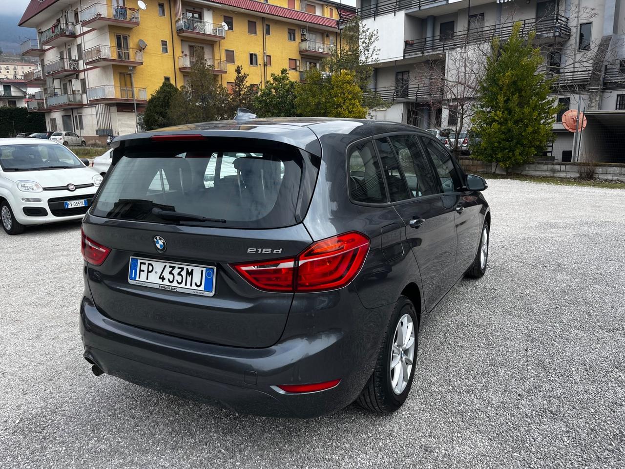 Bmw 216 218d Active Tourer Advantage