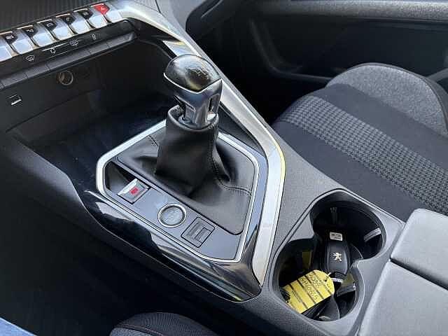 Peugeot 3008 1.5 BlueHDi 130 CV ACtive Pack