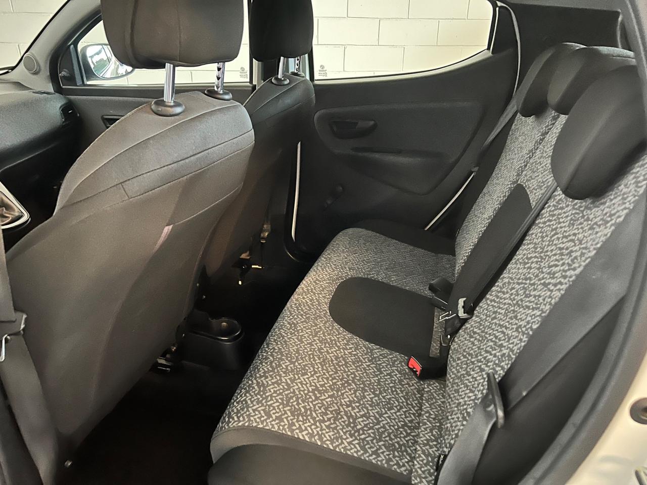 Lancia Ypsilon 1.2 69 CV 5 porte S&S Elefantino Blu