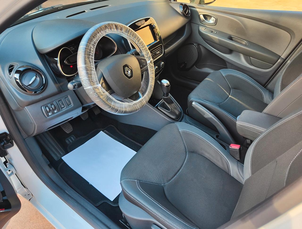 Renault Clio 1.2 75CV 5 porte Intens
