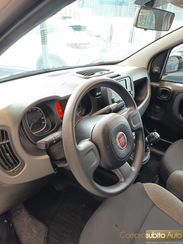FIAT Panda 1.0 FireFly S&S Hybrid Garmin