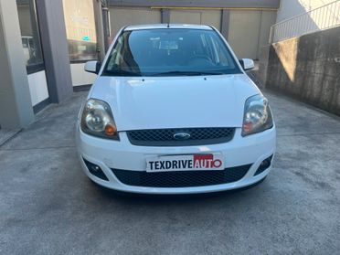 Ford Fiesta 1.2 16V 5p. Ghia