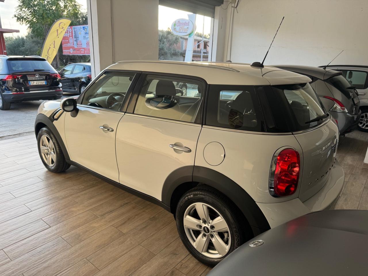 Mini Cooper Countryman 1.6 D Park Lane Plus