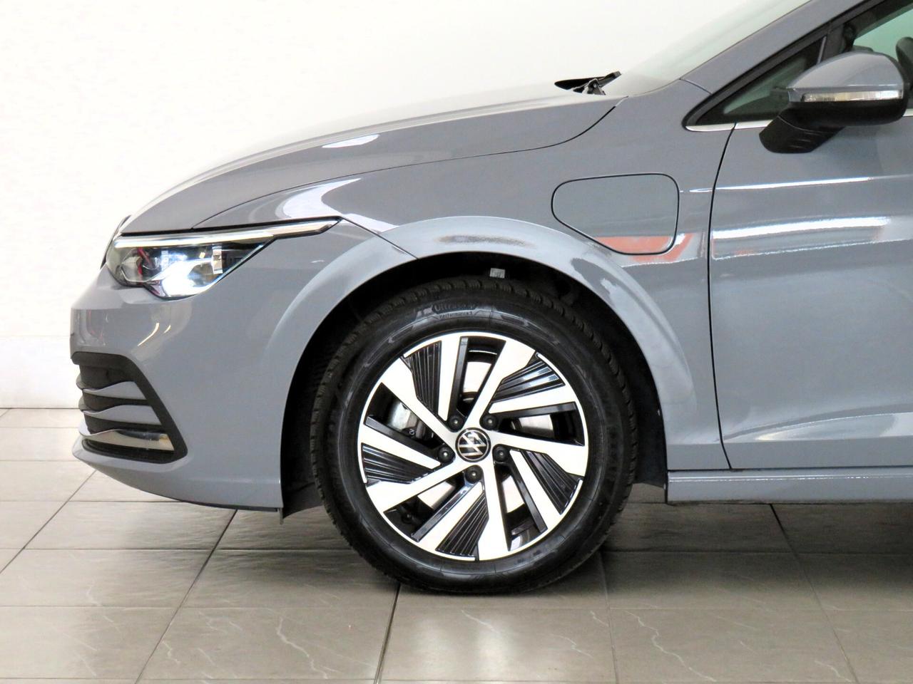 Volkswagen Golf 1.4 tsi ehybrid plugin 204cv totali - dsg