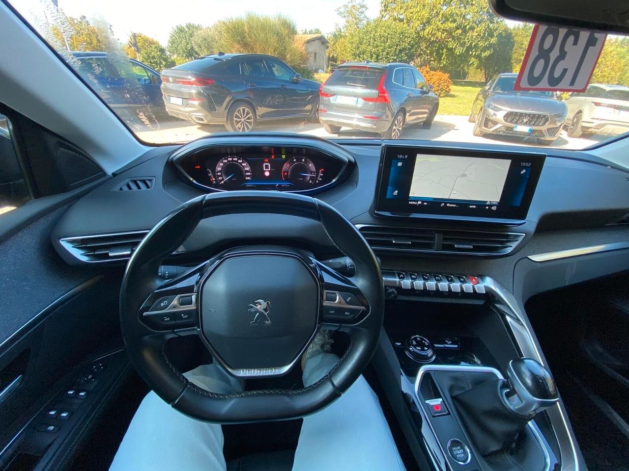 Peugeot 5008 BlueHDi 130 S&S EAT8 Allure Pack