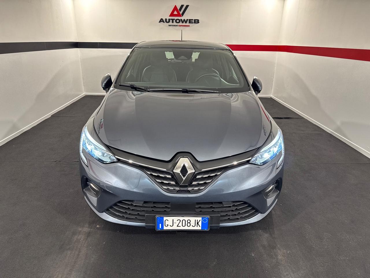 Renault Clio Full Hybrid E-Tech 140 CV 5 porte Intens