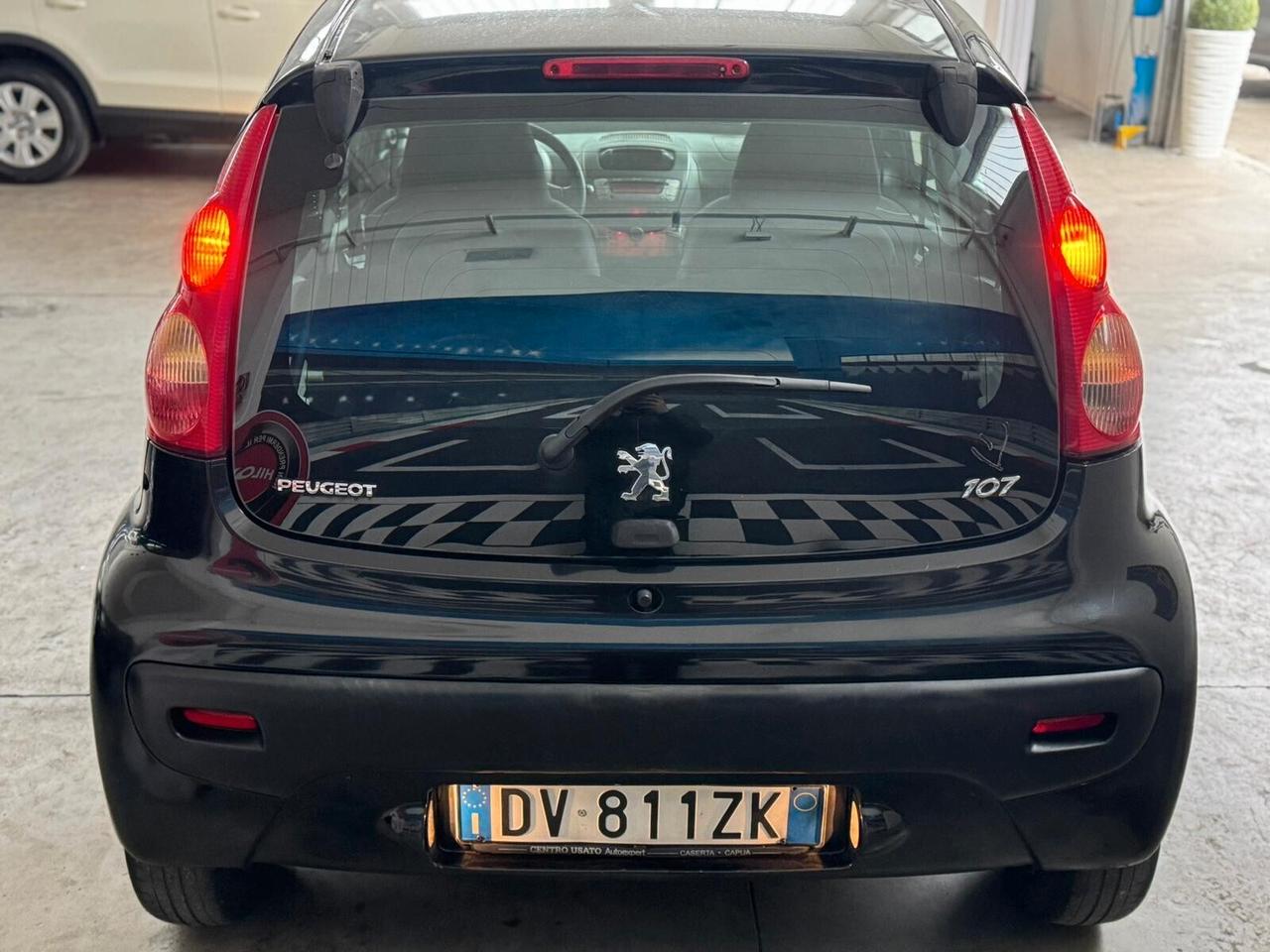 Peugeot 107 1.4 HDi 5p. Sweet Years