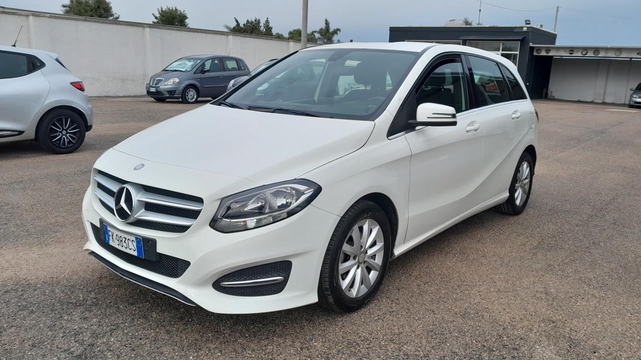 Mercedes-benz B 180 d Premium