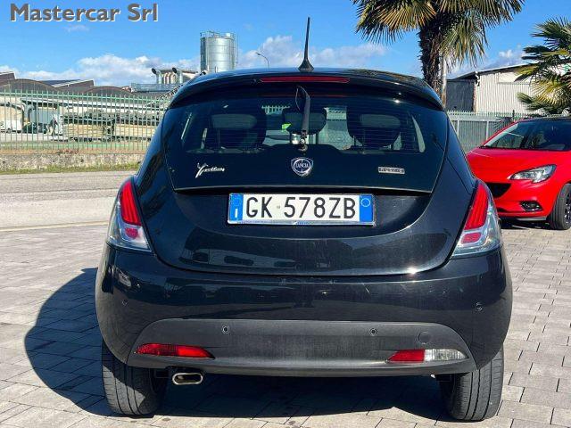 LANCIA Ypsilon 5p. Neopatentati 1.0 hybrid Gold tg: GK578ZB