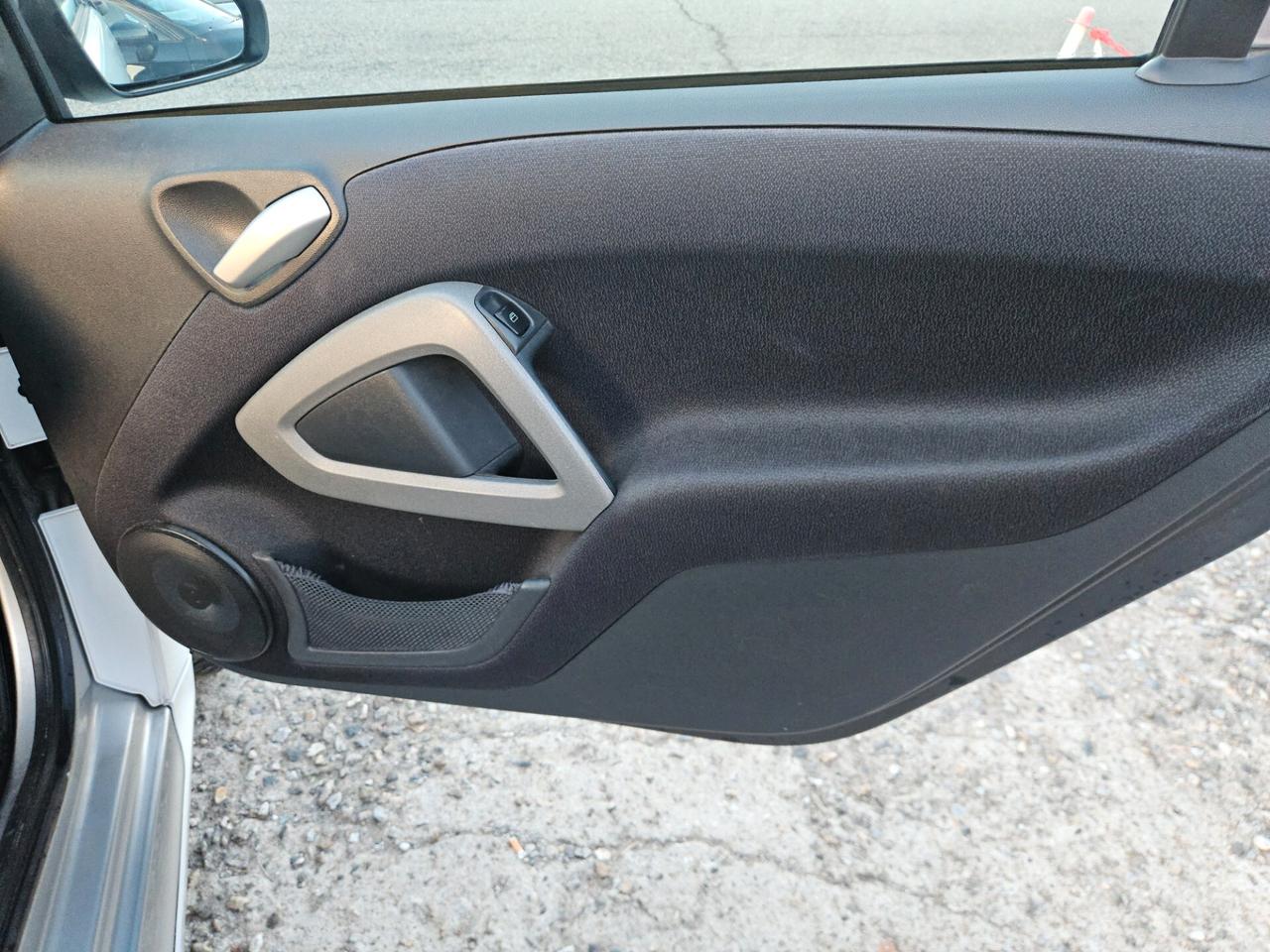 Smart ForTwo 1000 52 kW MHD coupé passion