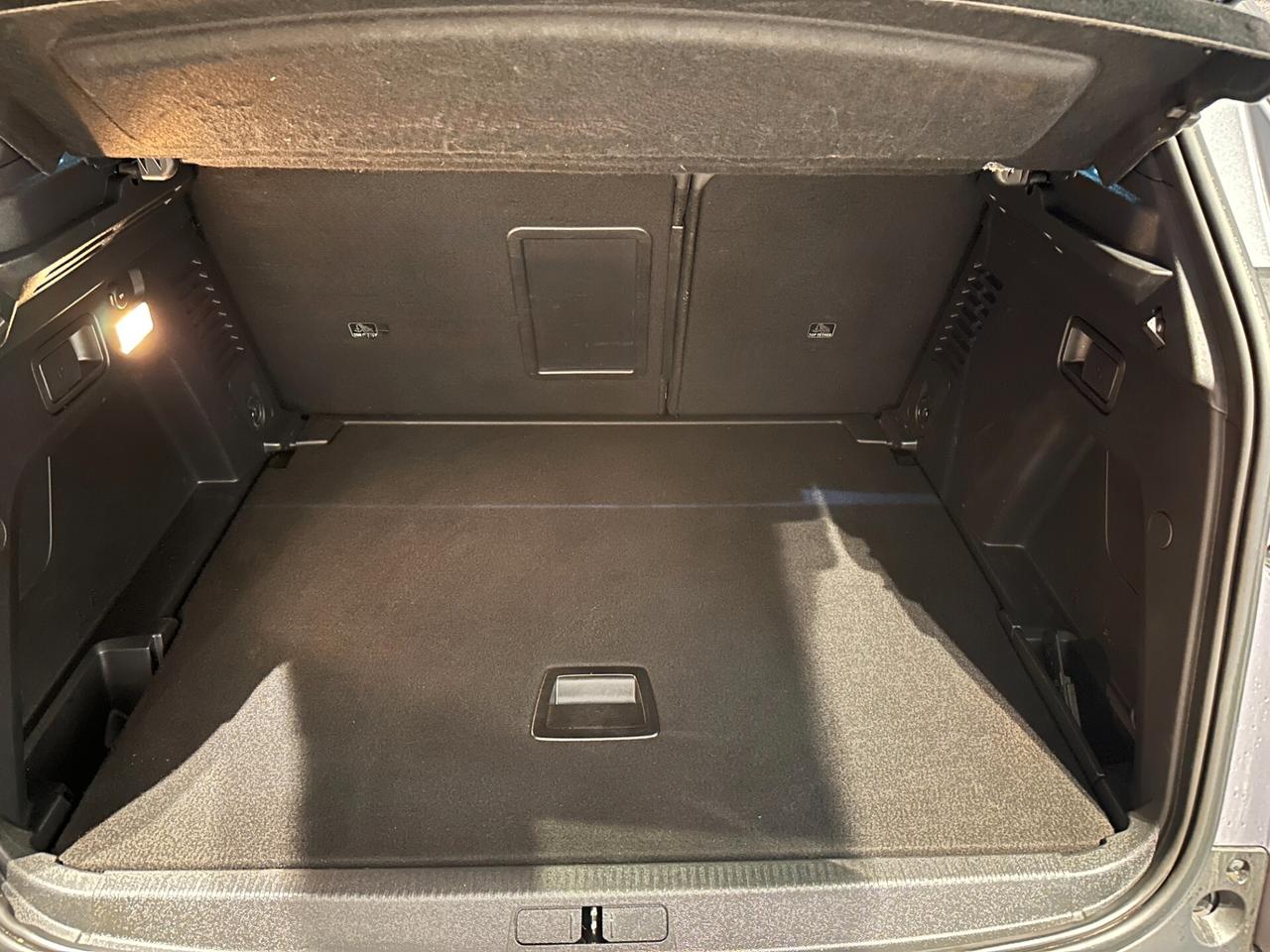 Peugeot 3008 BlueHDi 130 S&S EAT8 Allure Pack
