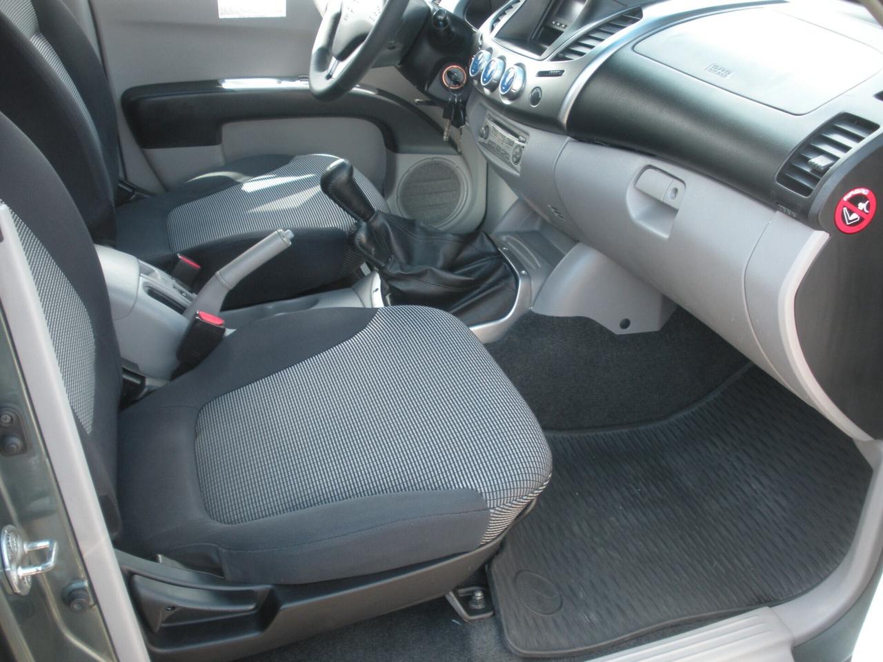 Mitsubishi L200 2.5 DI-D/136CV Double Cab Intense