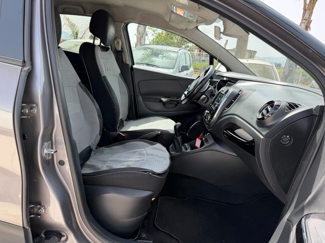 RENAULT CAPTUR 2016 1.5 DIESEL 90 CV