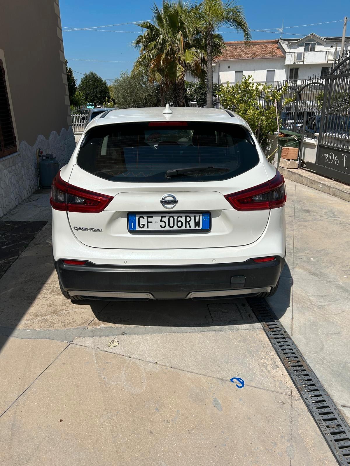 Nissan Qashqai 1.3 DIG-T 140 CV N-Connecta