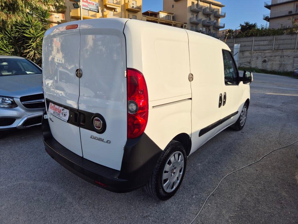 Fiat Doblo 1.6 MJTD 105CV CON SCAFFALI