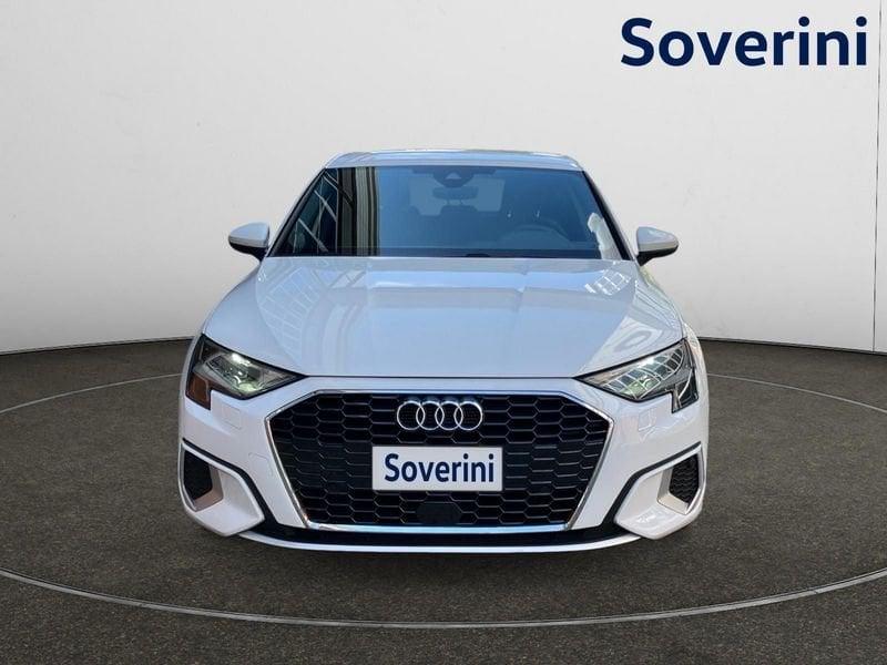 Audi A3 Sportback 40 TFSI e S tronic Business Advanced