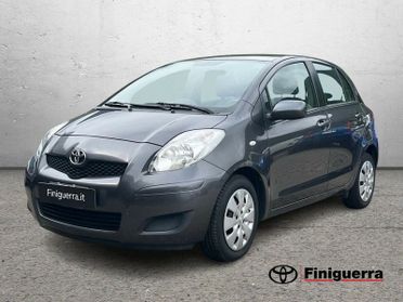 Toyota Yaris II 2005 5p 1.3 dual Sol