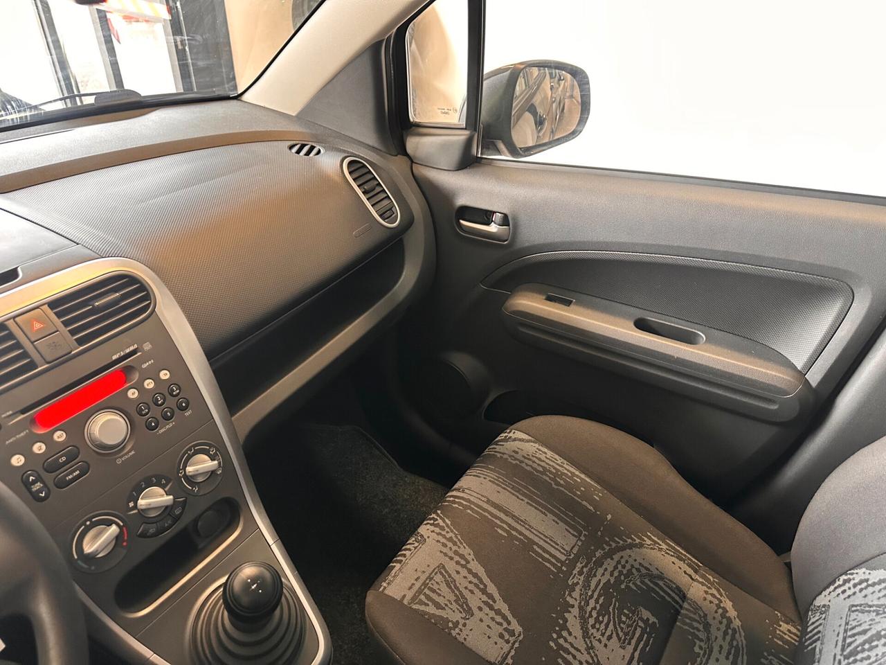 Opel Agila 1.2 16V 94CV Enjoy