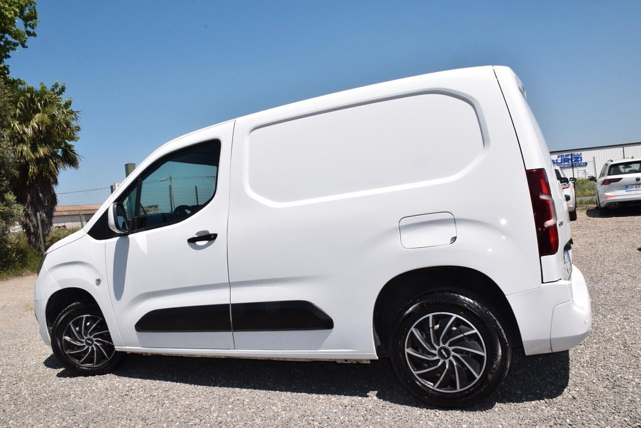 Opel Combo 3POSTI +IVA DETR. 1.6CDTI FULL OPT.