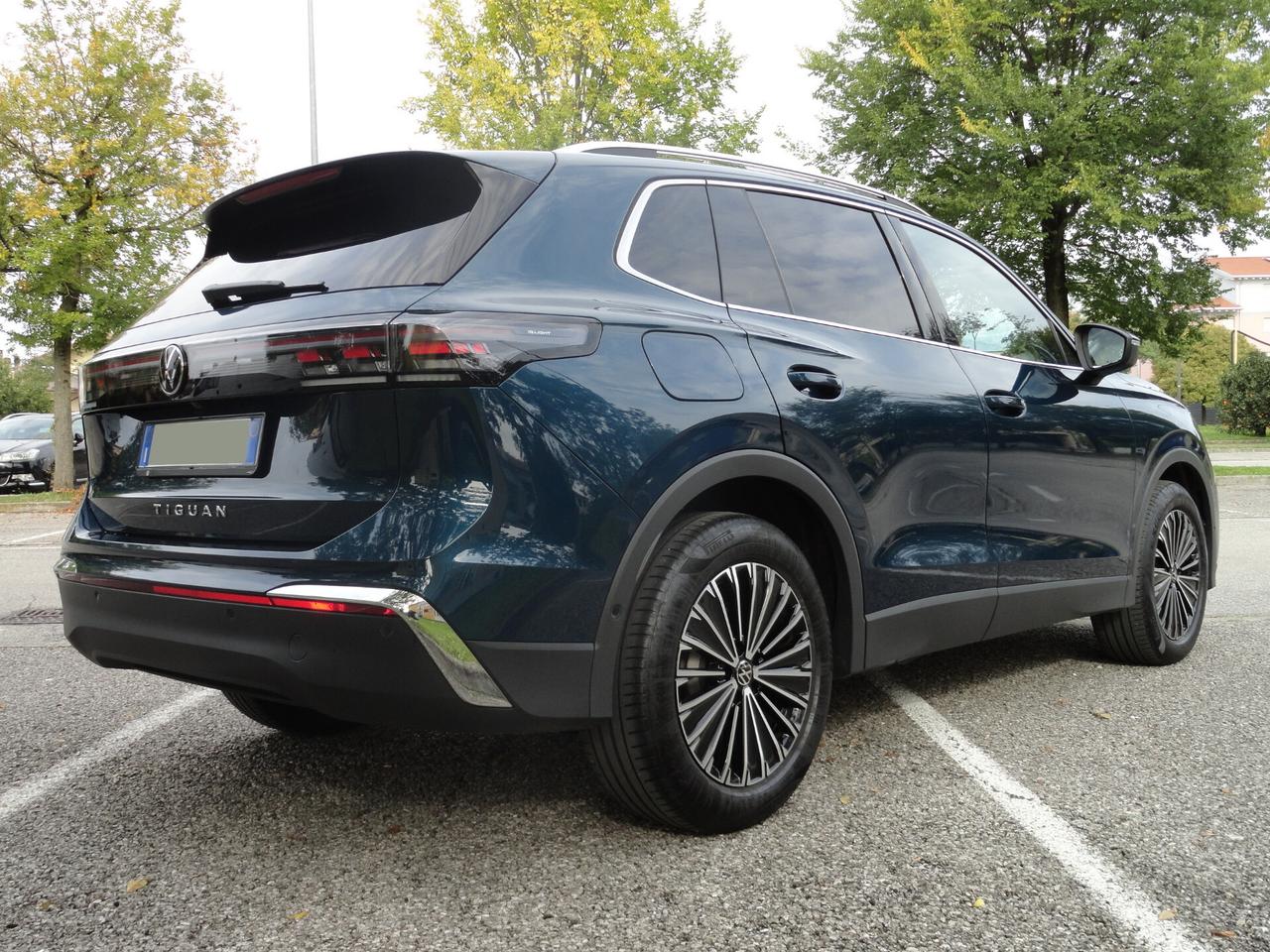 Volkswagen Tiguan 2.0 TDI 150 CV SCR DSG Elegance