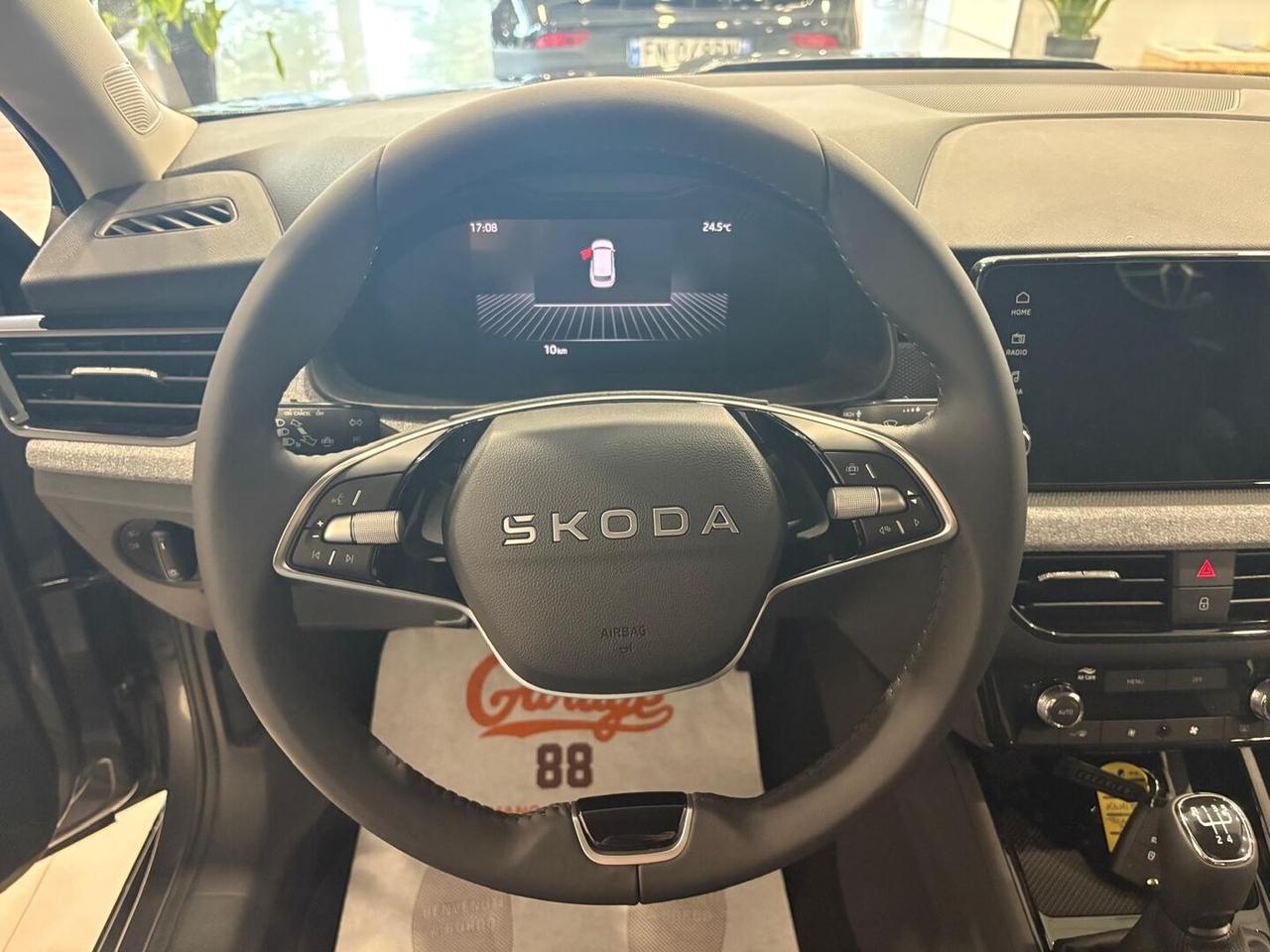 Skoda Kamiq 1.0 tsi Black Dots 95cv