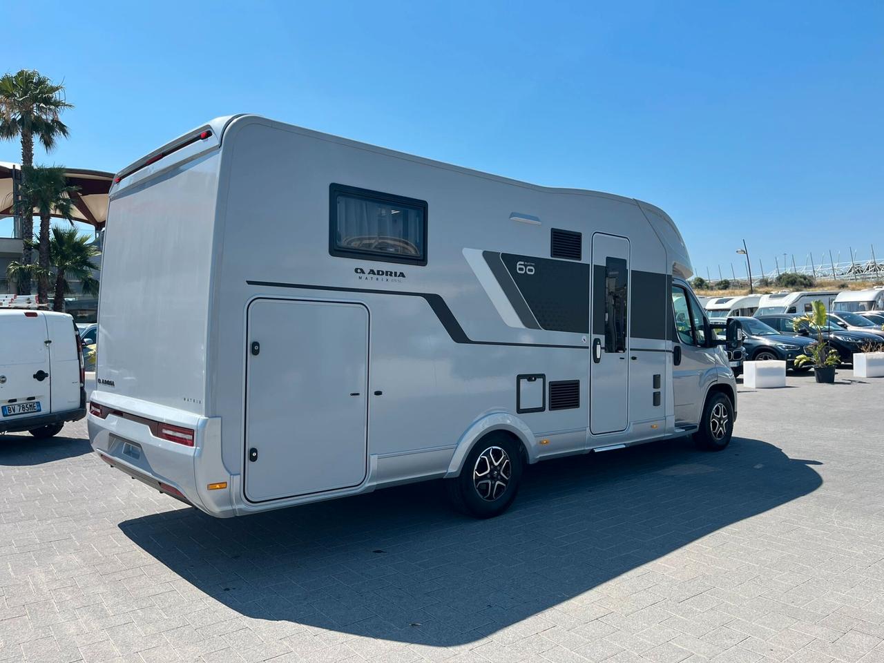 Adria Matrix 60Y 670 SL