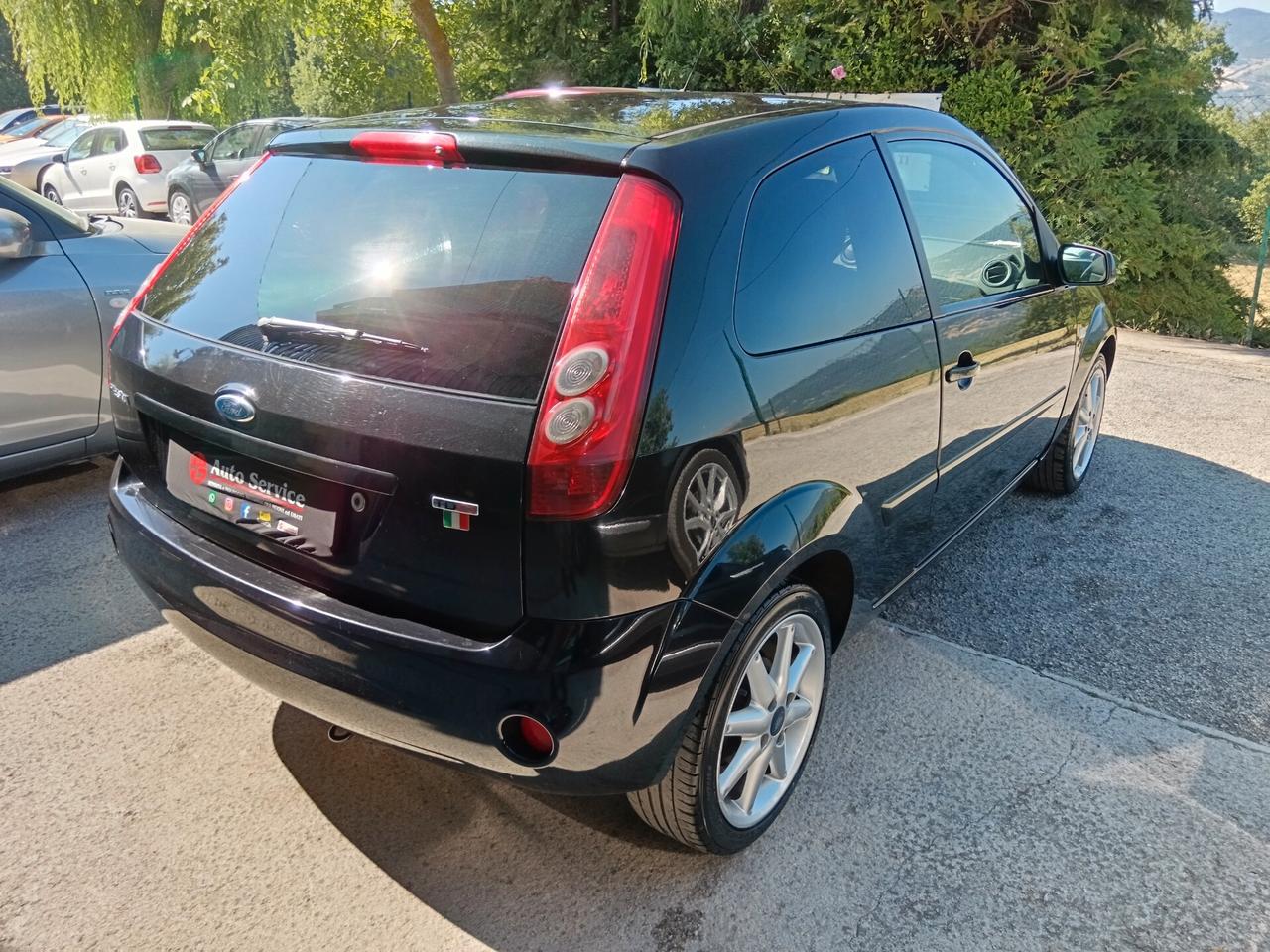 Ford Fiesta 1.4 TDCi 68CV TITANIUM PERFETTA