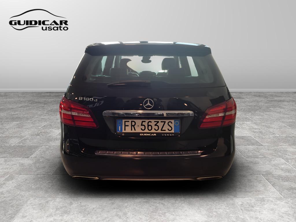 Mercedes-Benz Classe B - T246 - B 180 d (cdi) Sport auto